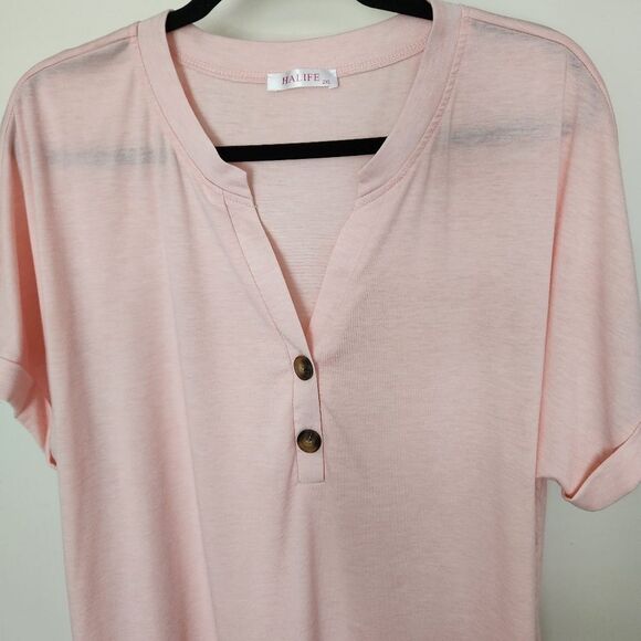 Halife NWOT Women's Pink Rolled Short Sleeve V-Neck Top Size 2XL - Picture 3 of 7